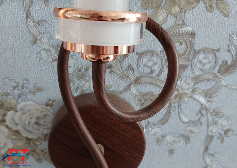 Đèn Tường 1058-1