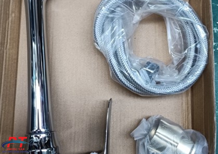 Vòi chén vuông cong