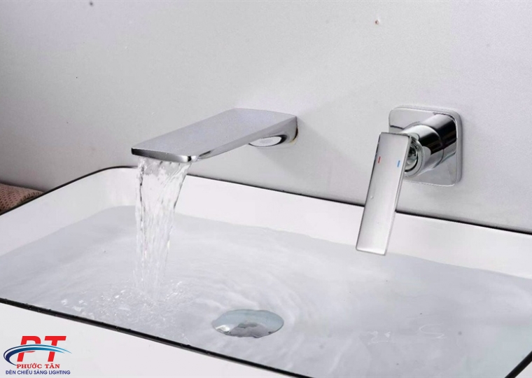 Vòi lavabo âm tường crom Teady VA003